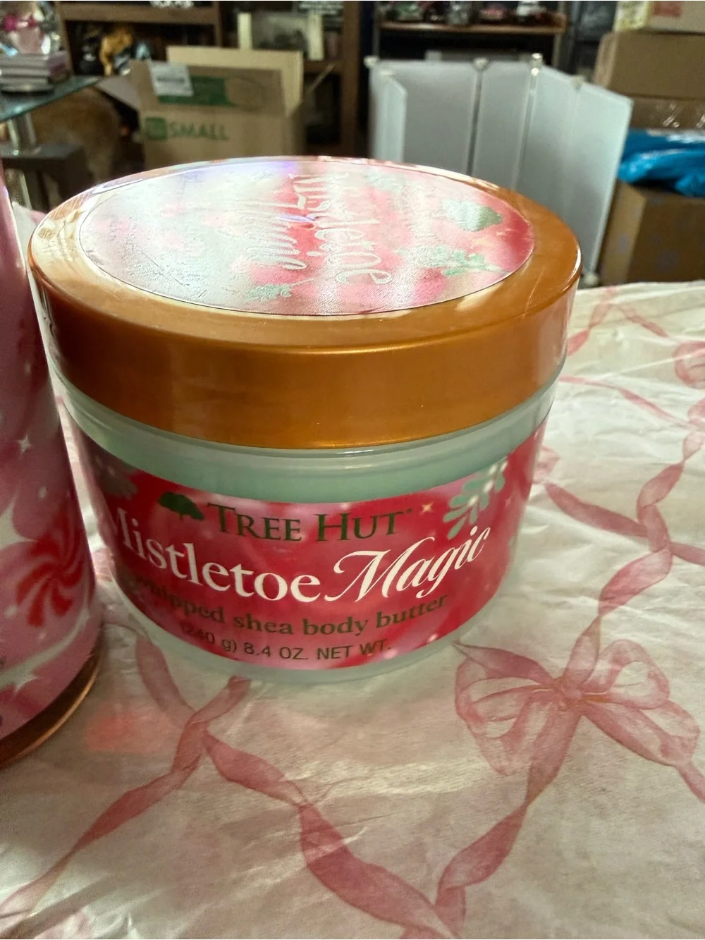 Tree hut Mistletoe Magic Whipped Shea Body Butter  & spray- Pink